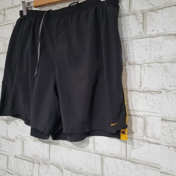 NIKE black and orange athletic shorts - Picture 2 of 10